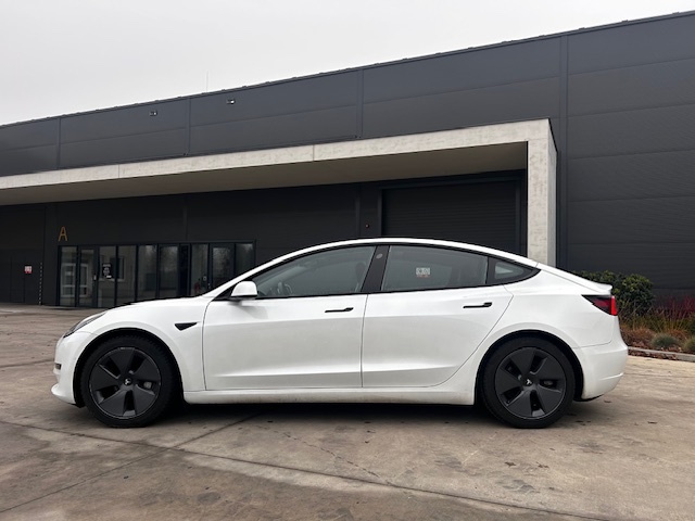 Tesla model 3 Long Range Refresh 4x4, 2021, tažné, DPH - 5