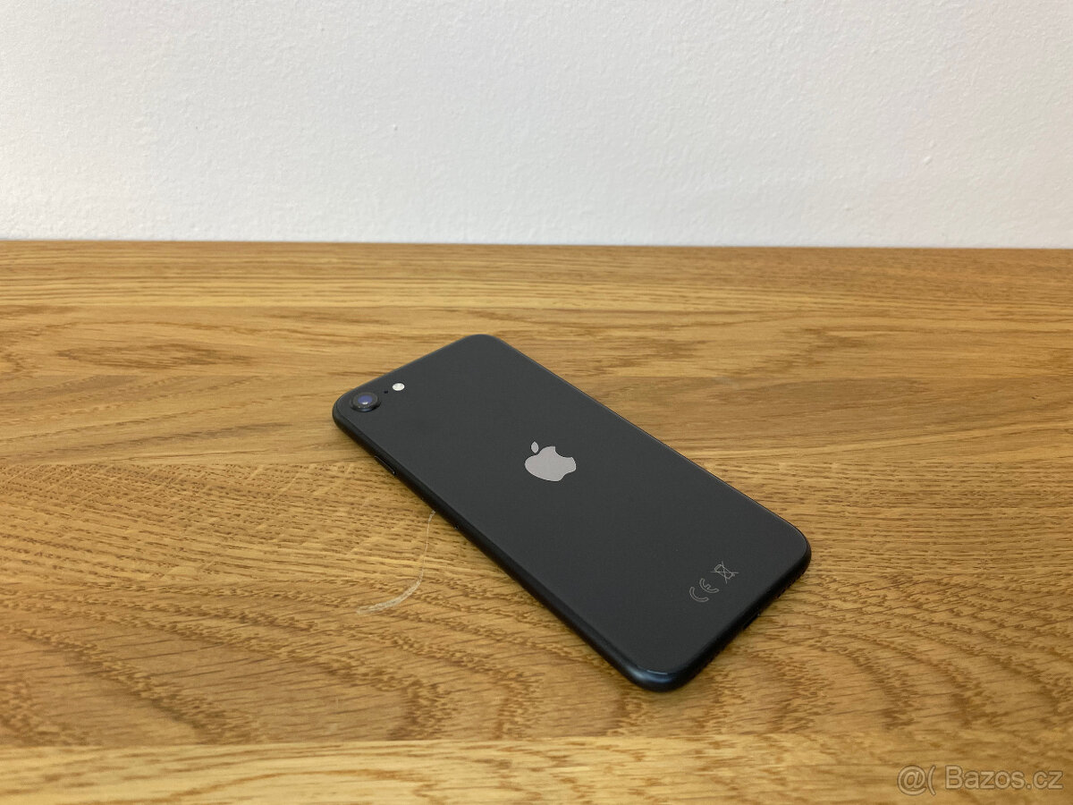 iPhone SE2020 128GB Black - baterie 91% - 5