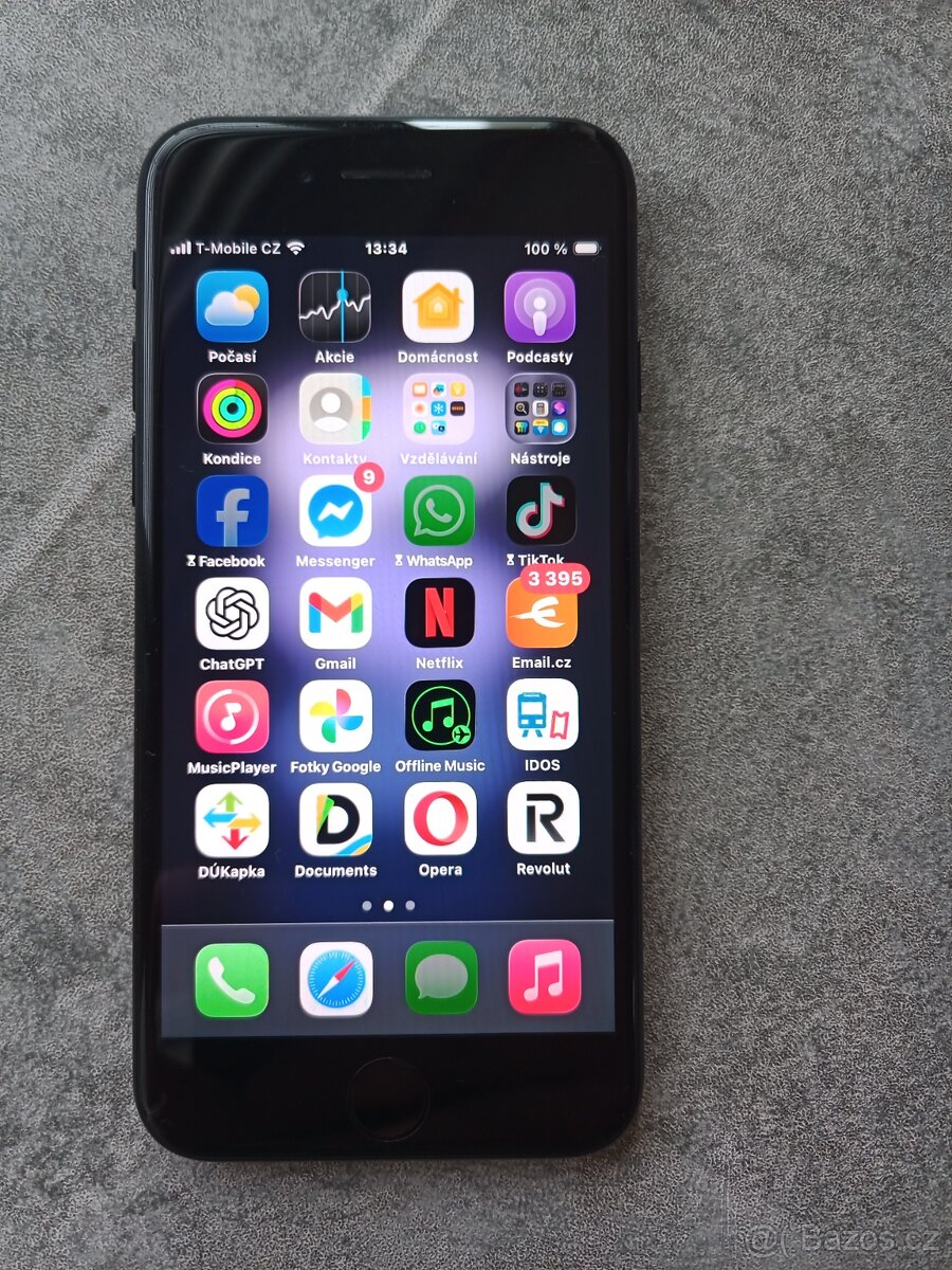 Apple iPhone SE 2020 2Gen - 5