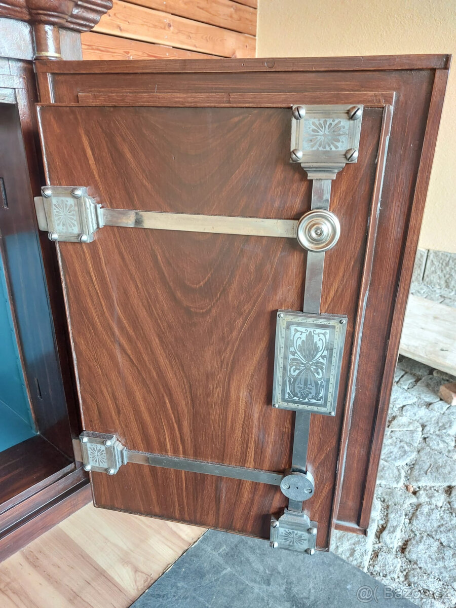 Stylový historický trezor Hynek Klepetář – Praha - 5