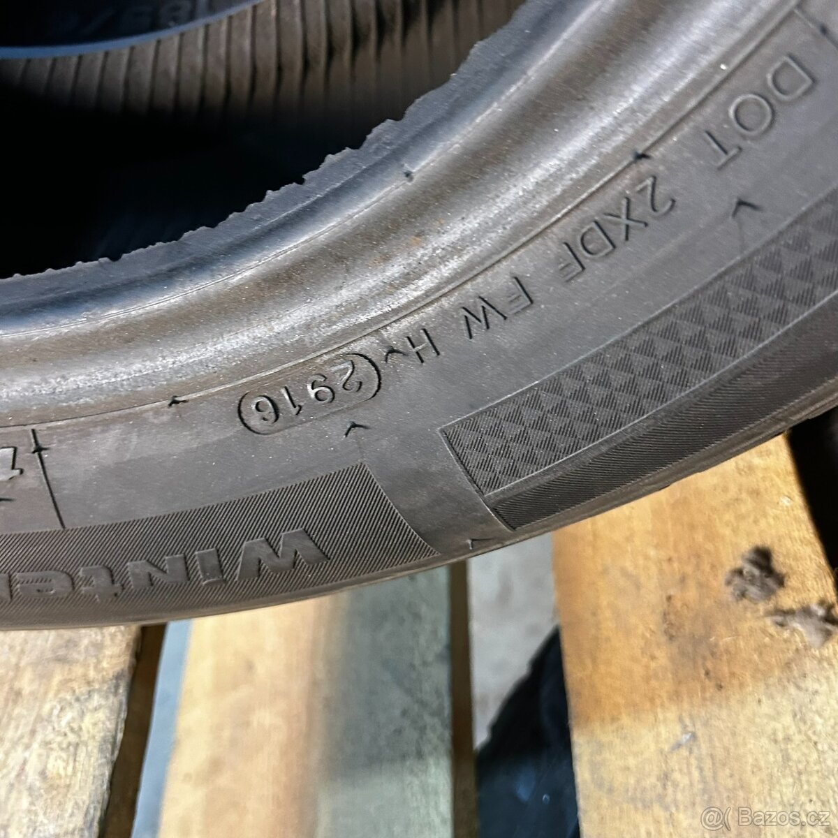 Zimní pneu 185/65 R15 88T Hankook 5mm - 5