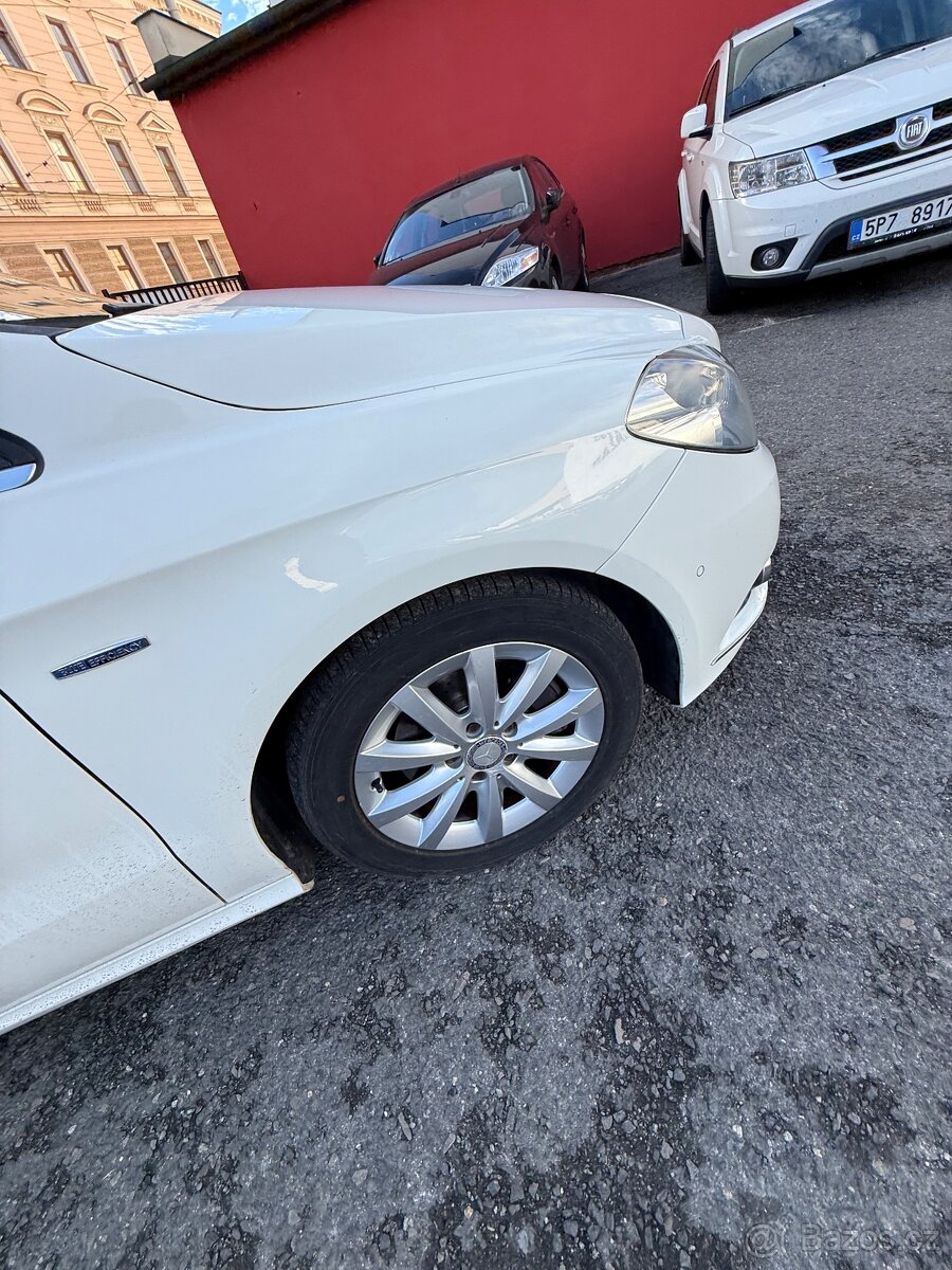 Mercedes-Benz B180 CDI • Automat • 2014 • 80 kW • Zachovalý - 5