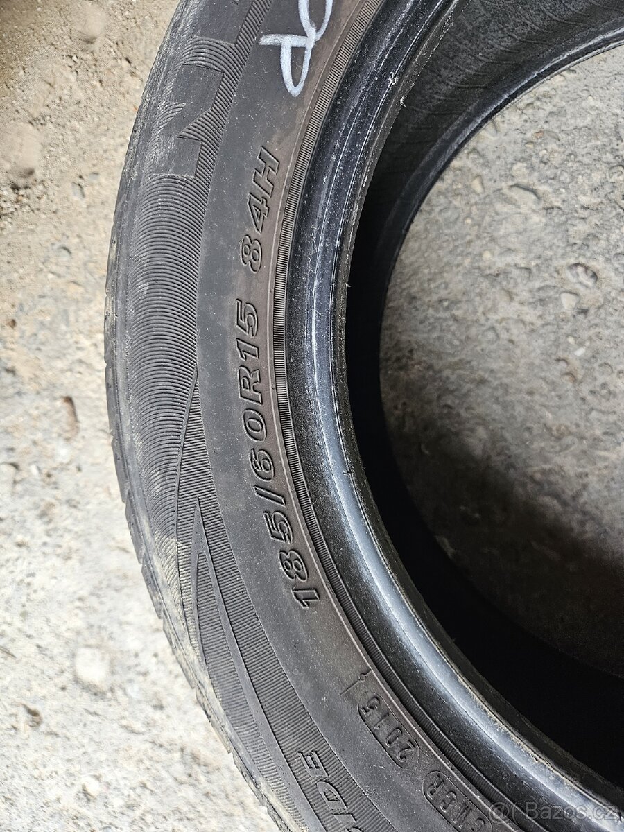 Letni pneu 185/60R15 Nexen - 5