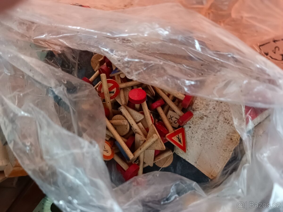 Staré dřevěné hračky - 5