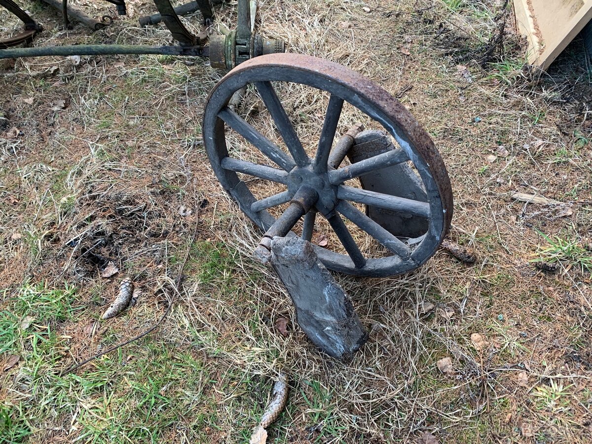 Prodám starou dřevěnou zemědělskou techniku - 5