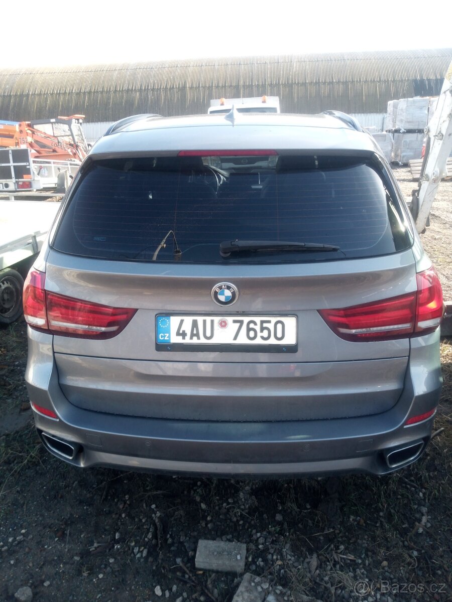 BMW X5 po nehodě - 5