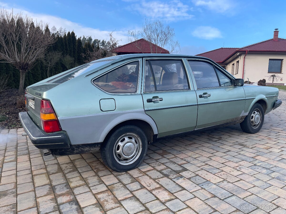 Volkswagen Passat B2 Santana - 5