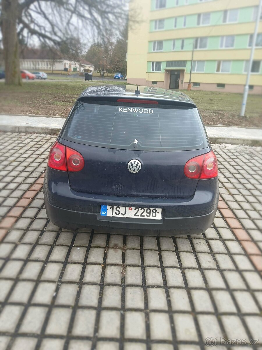 Golf 5 - 5