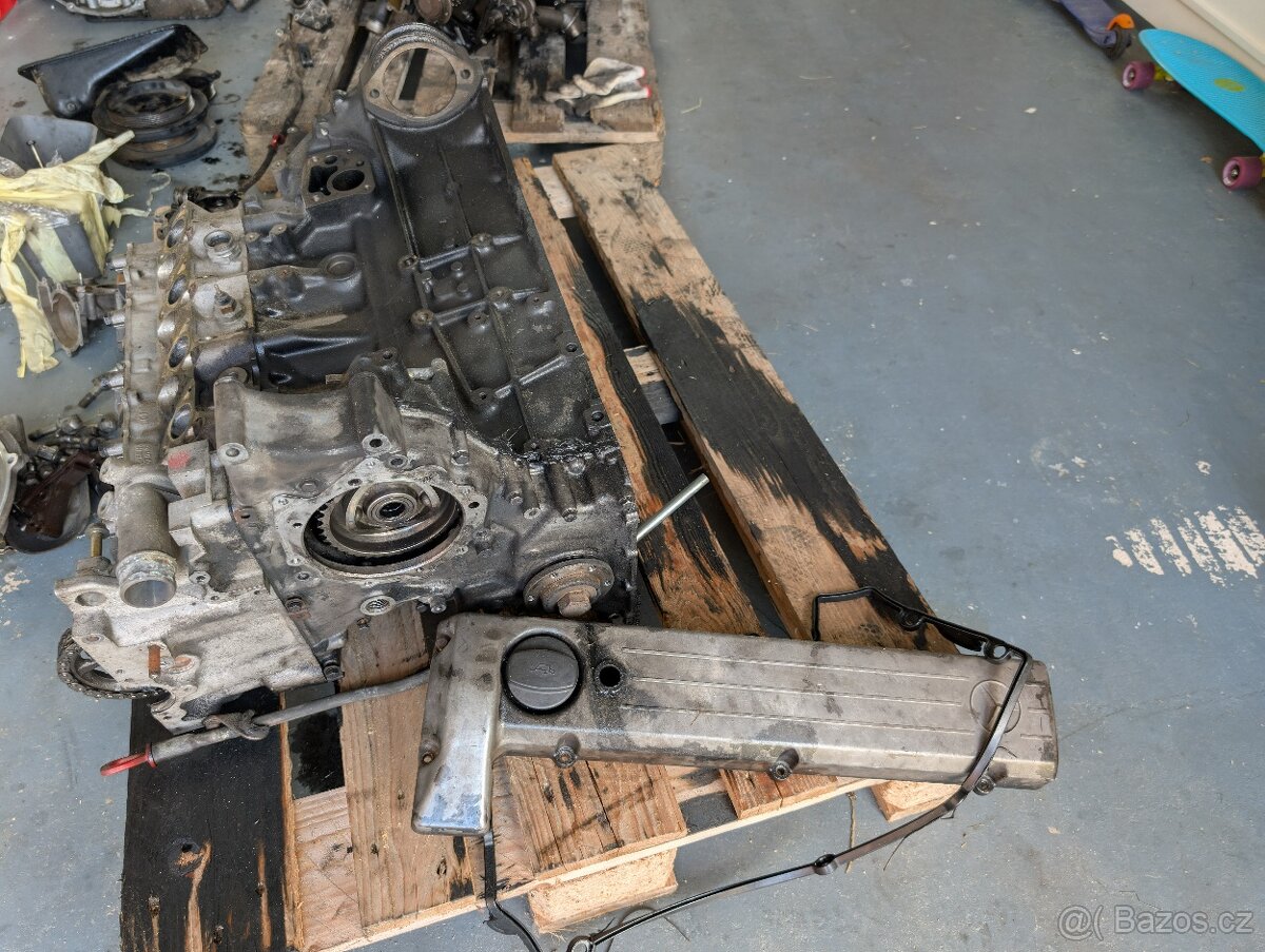 Motor OM602 2.5 69Kw (W201, W124) - 5