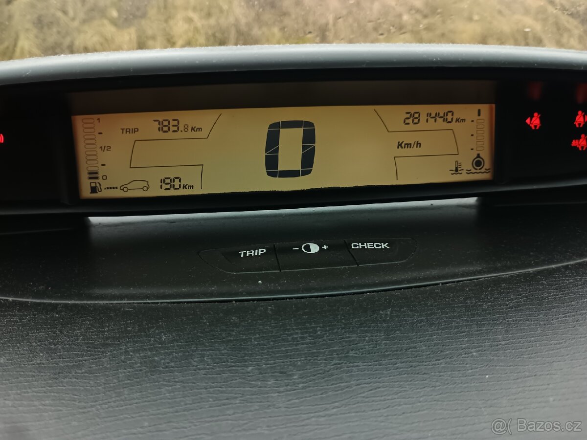 Citroen C4 1.6hdi - 5