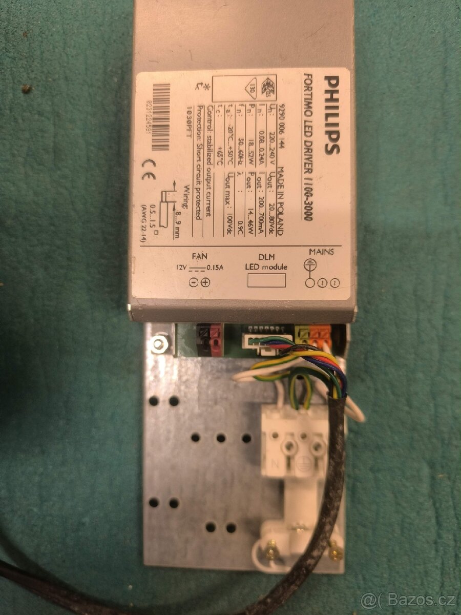 ZAPUŠTĚNÉ PODHLEDOVÉ SVÍTIDLO PHILIPS - 5