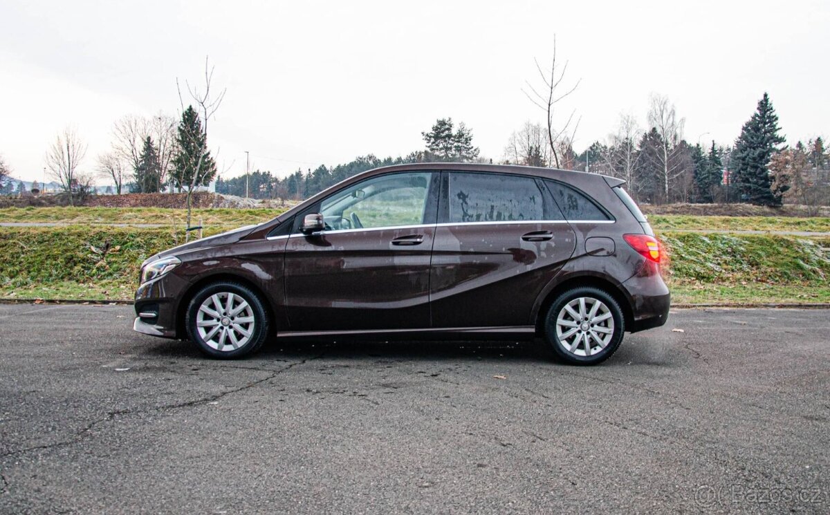 Mercedes-Benz B trieda 180 d - 5