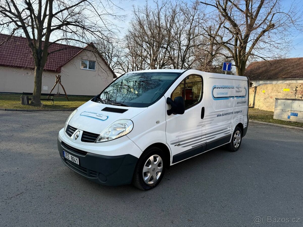 Renault Trafic 2.0dci (215tis ) - 5