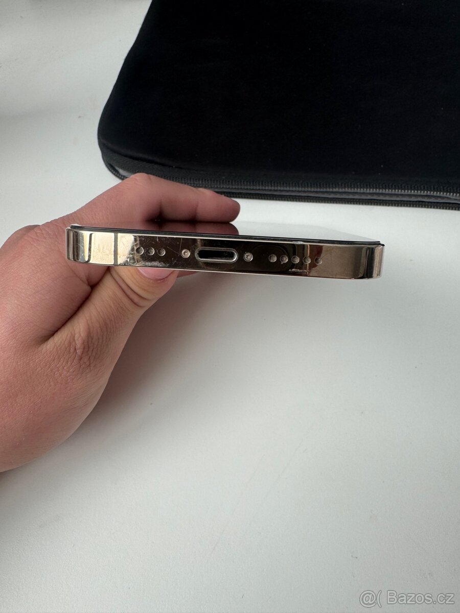 iPhone 12 Pro - 5