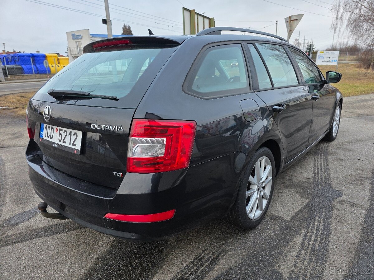 ŠKODA OCTAVIA 2.0TDI 110KW ELEGANCE DSG - 5