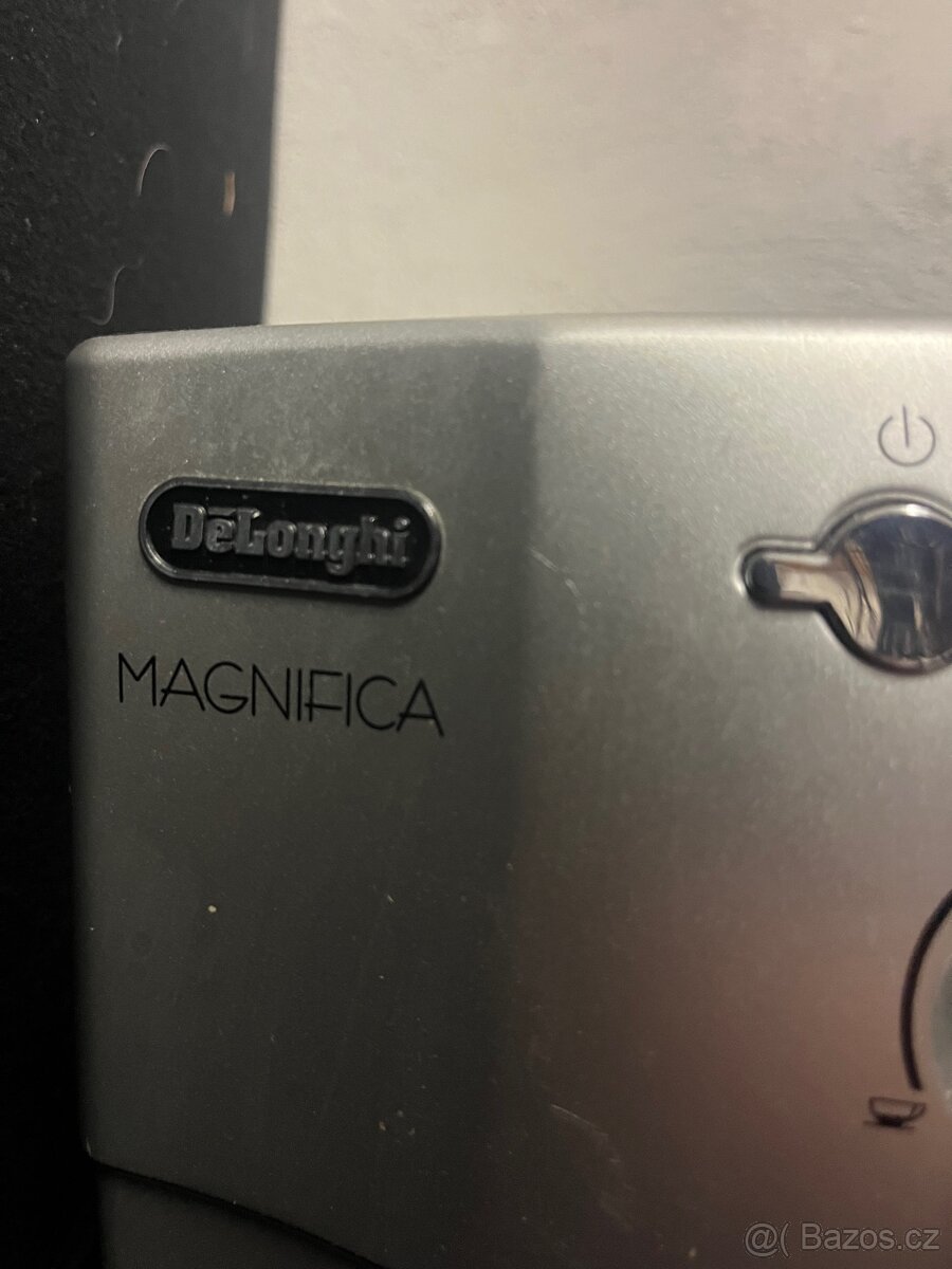 Kávovar De'longhi Magnifika Esam - 5