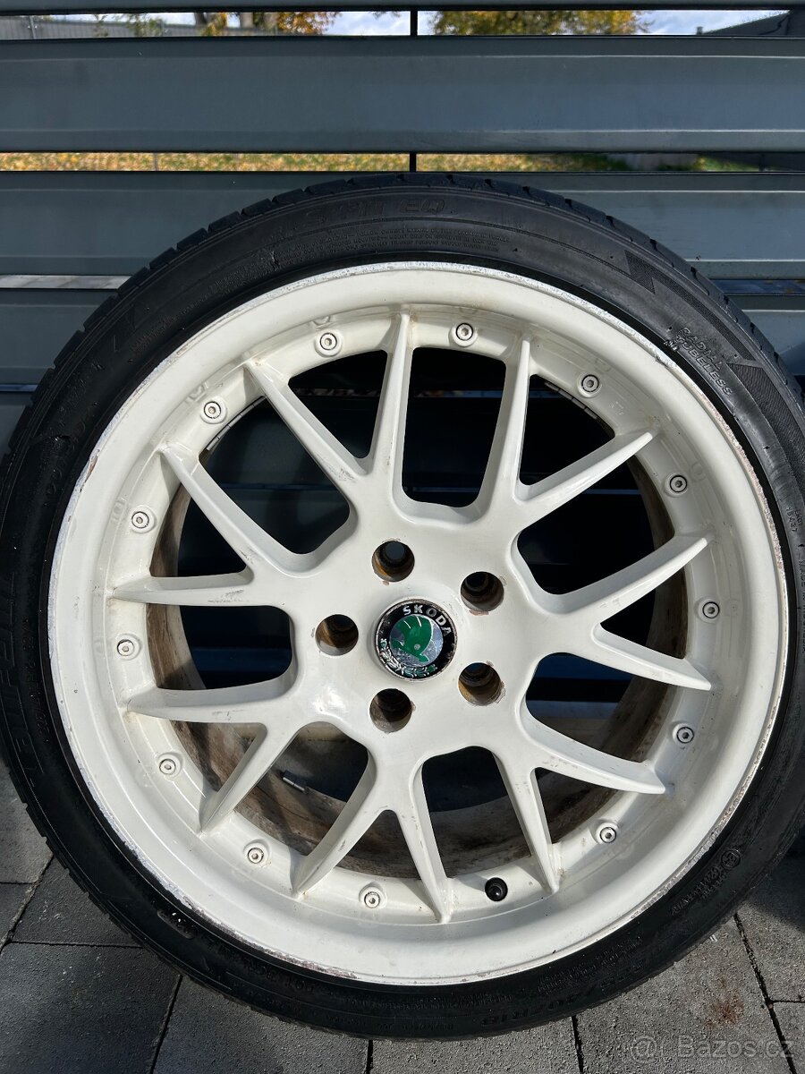 Letní ALU sada 225/40 R18 5x112 - 5
