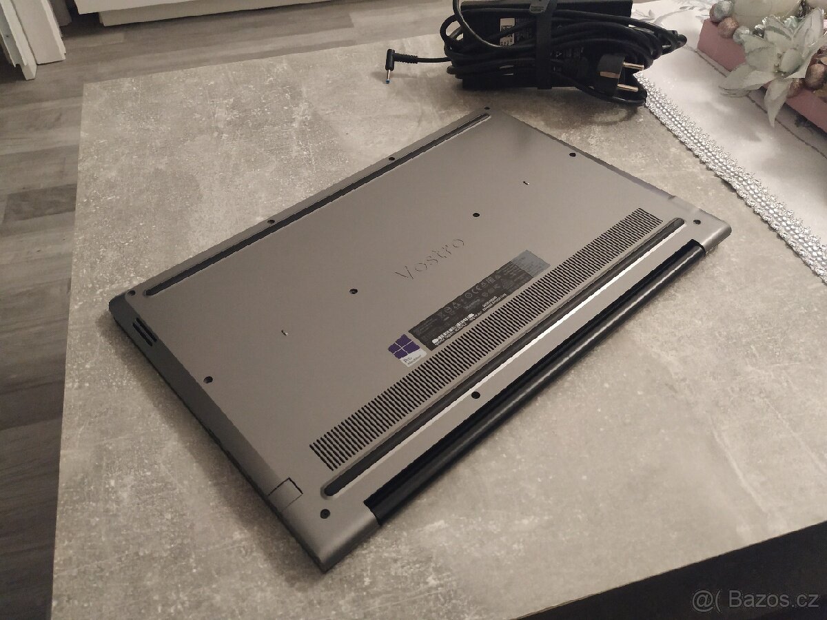 Dell Inspiron 7460( Vostro 15 5000Series) - 5