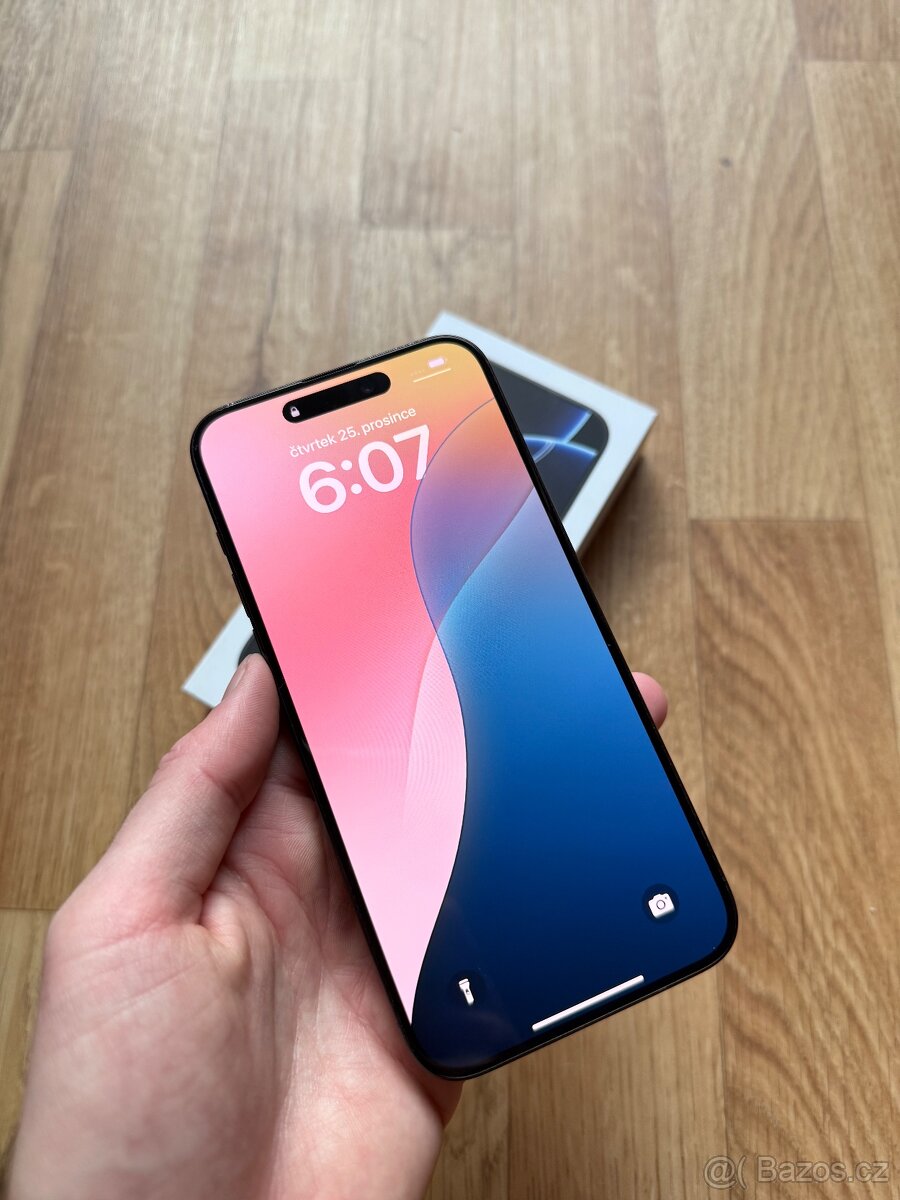 Apple iPhone 15 Pro Max 256GB modrý titan - 5