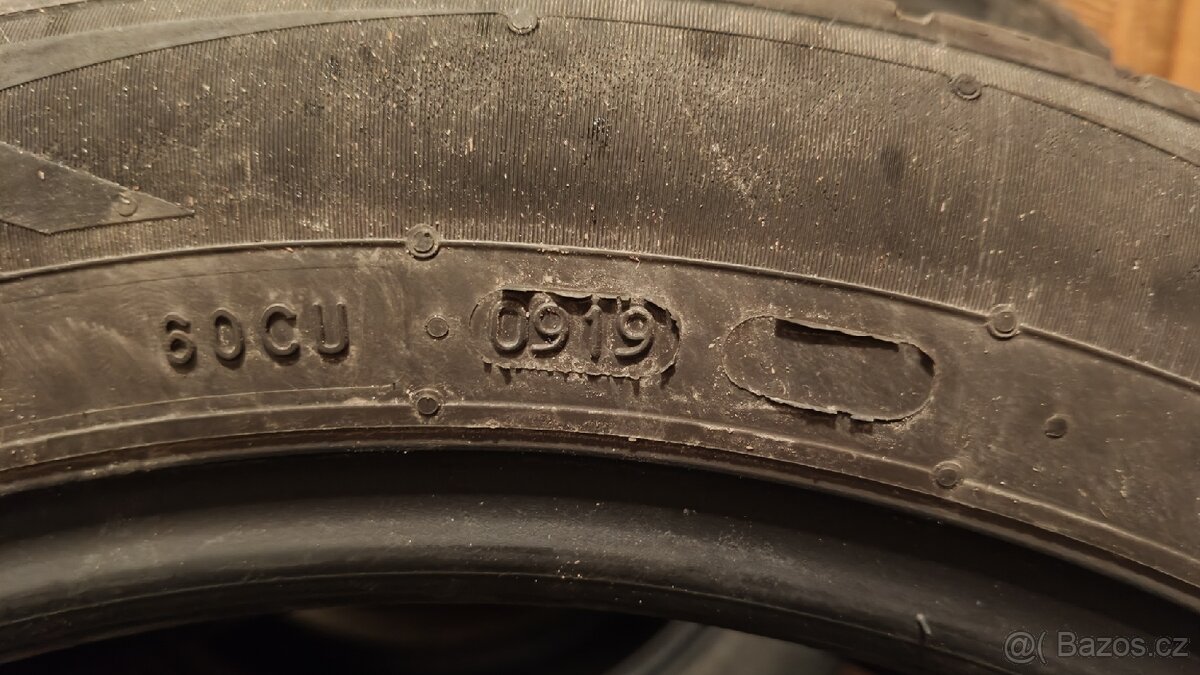 Pneu nokian letny 215/50 r17 95W - 5