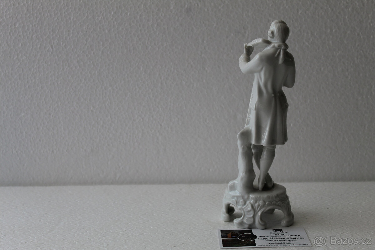 Postava s houslemi – Royal Dux - 5