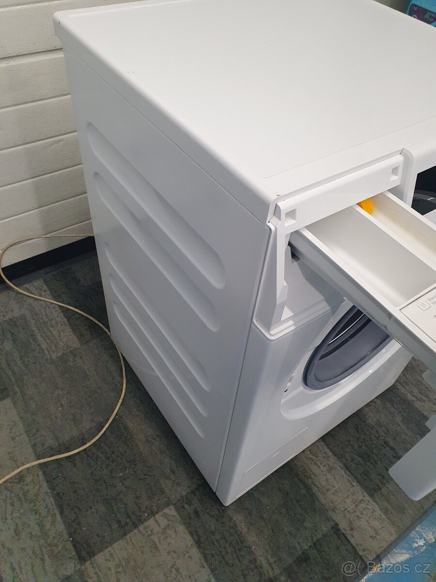 Pračka Miele WDB030 A+++ - 5