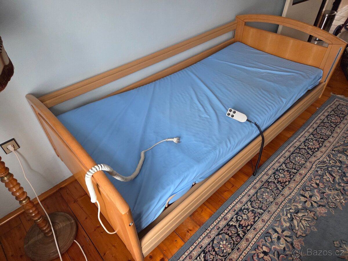 Polohovatelné lůžko pro seniory - 5