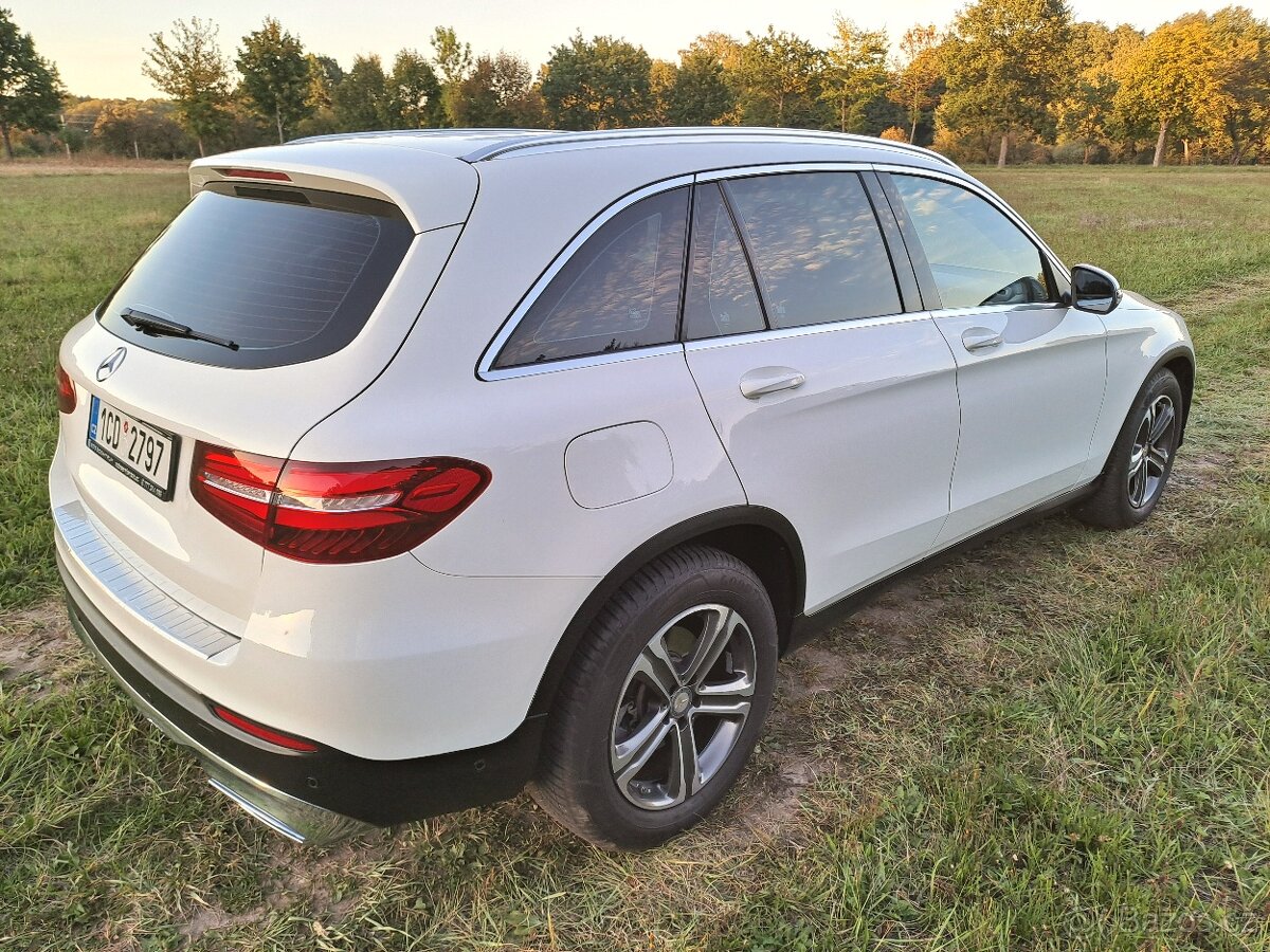 Mercedes Benz GLC 220D 4Matic, 9 st. automat, servisovaný - 5
