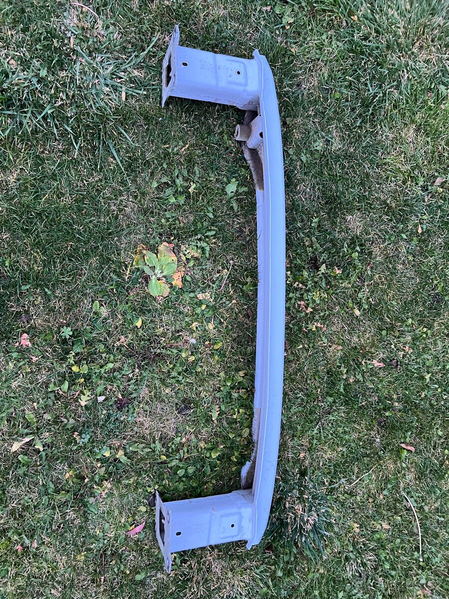 Zadní železná výztuha nárazníku pro Škoda Karoq - 5