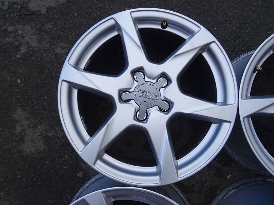 Alu disky origo Audi, 17", 5x112, ET 45, šířka 7,5J - 5