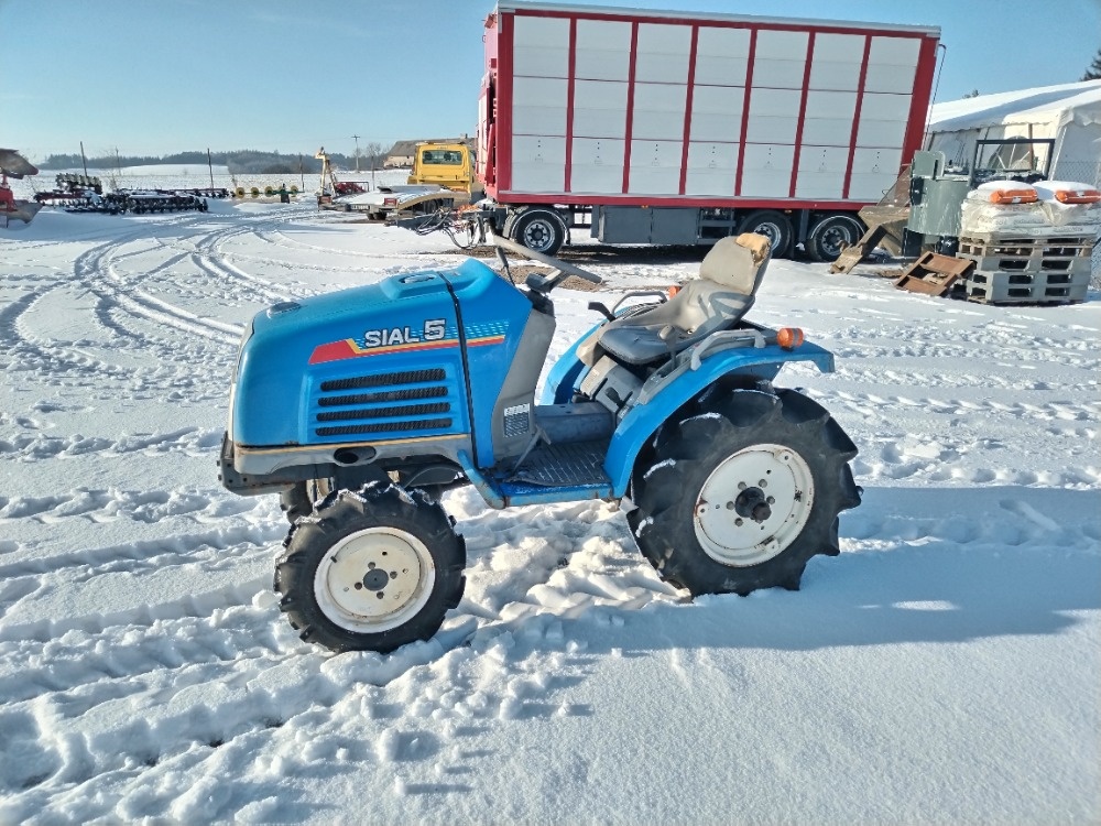 Malotraktor 3 válcový Iseki SIAL 5 - 5