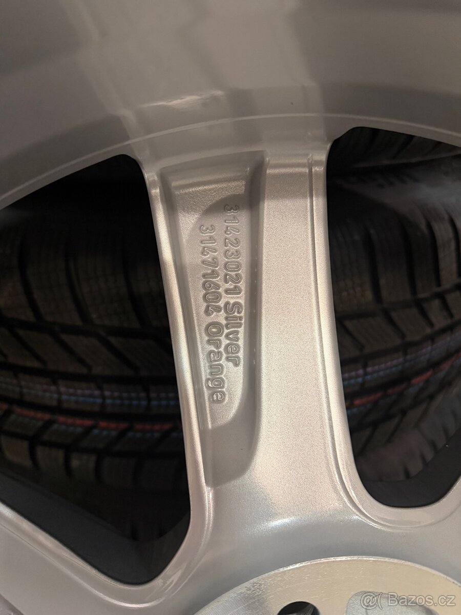 Volvo XC90 - 5