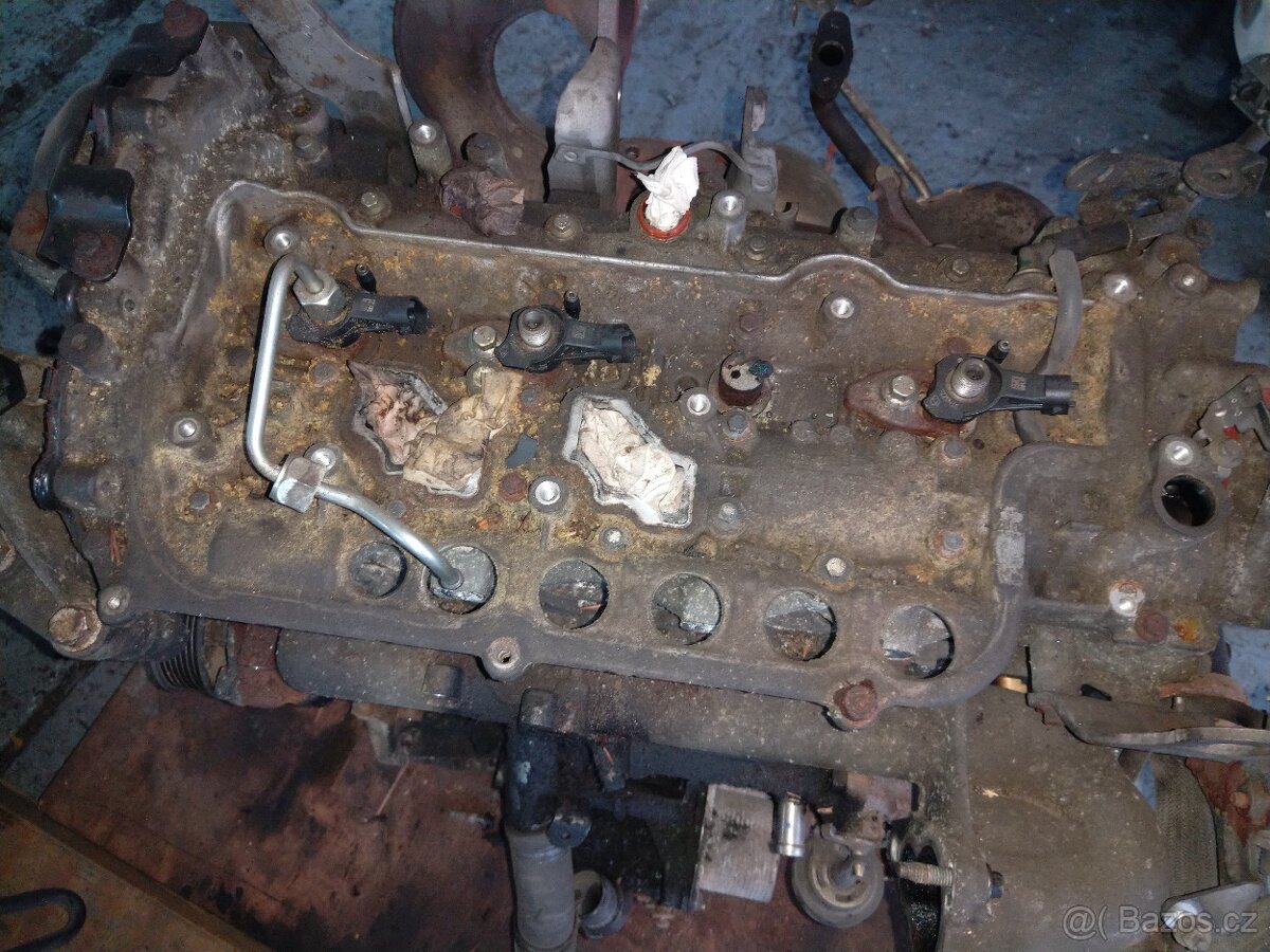 Motor 2.0dci 115 z Trafic 2 2008 - 5