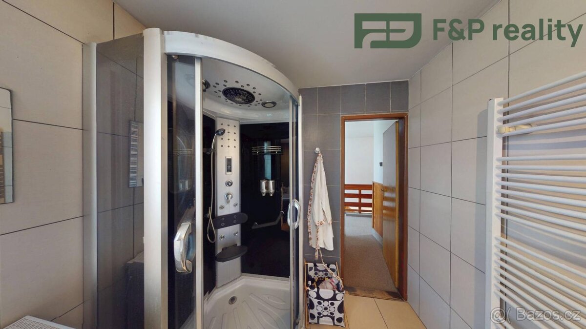 Prodej bytu, 3kk, 90 m2, Žleby - 5