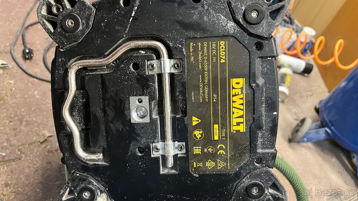 Světlo DCL 074 DeWALT - 5