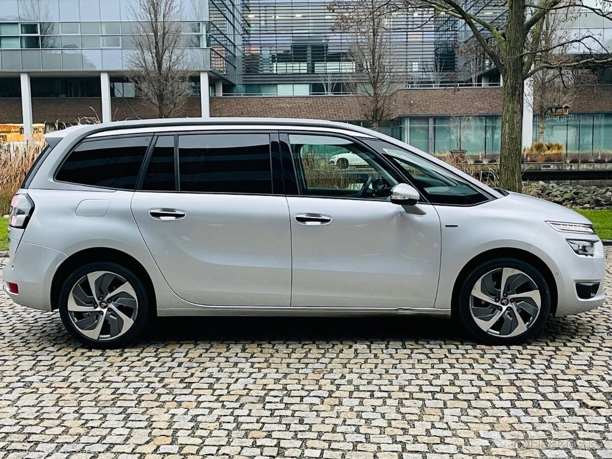 Citroën Grand C4 Picasso 2.0HDi AUTOMAT VÝHŘEV KAMERY TAŽNÉ - 5