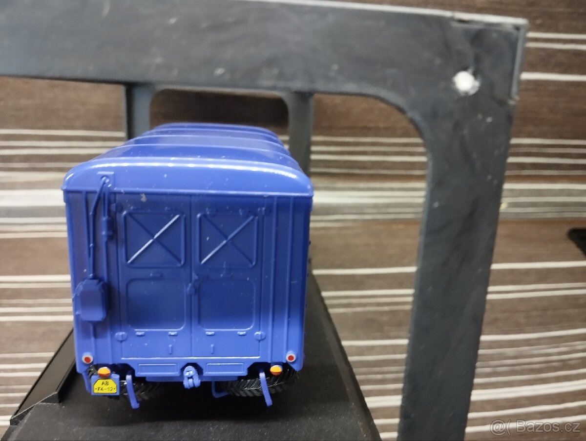 Praga V3S skříň 1:43 Abrex - 5