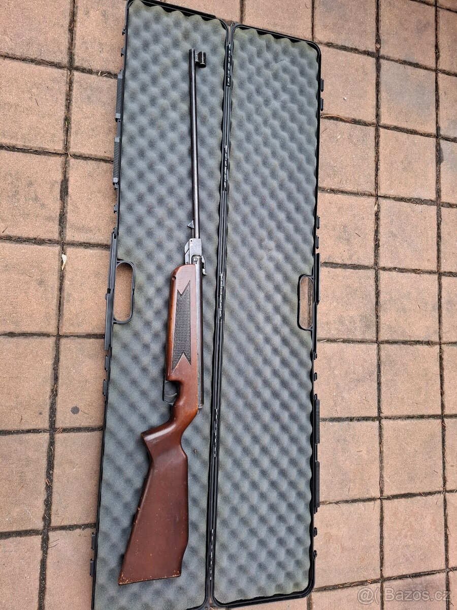 Vzduchovka Slávia 631 model 77 - 5
