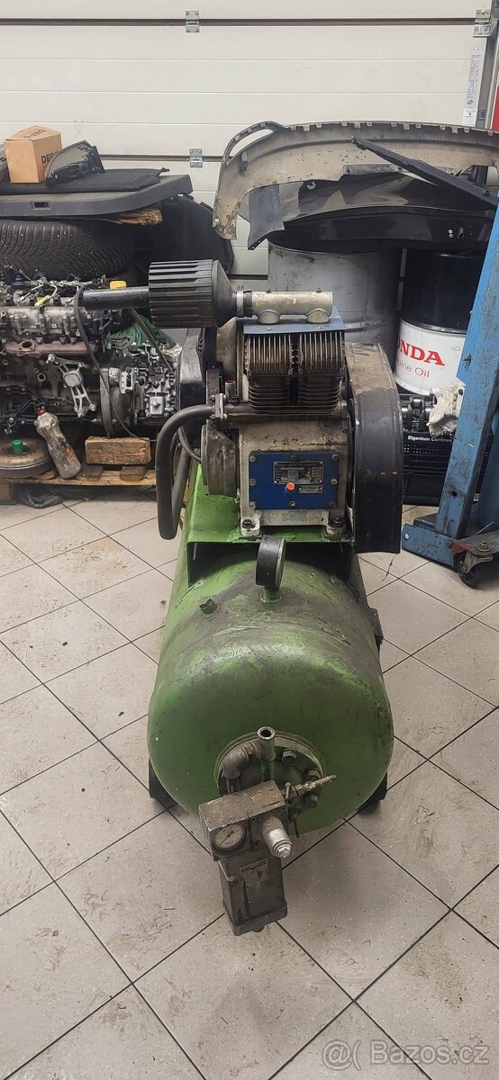 KOMPRESOR ORLÍK JSK75-2 VZDUŠNÍK 300L - 5