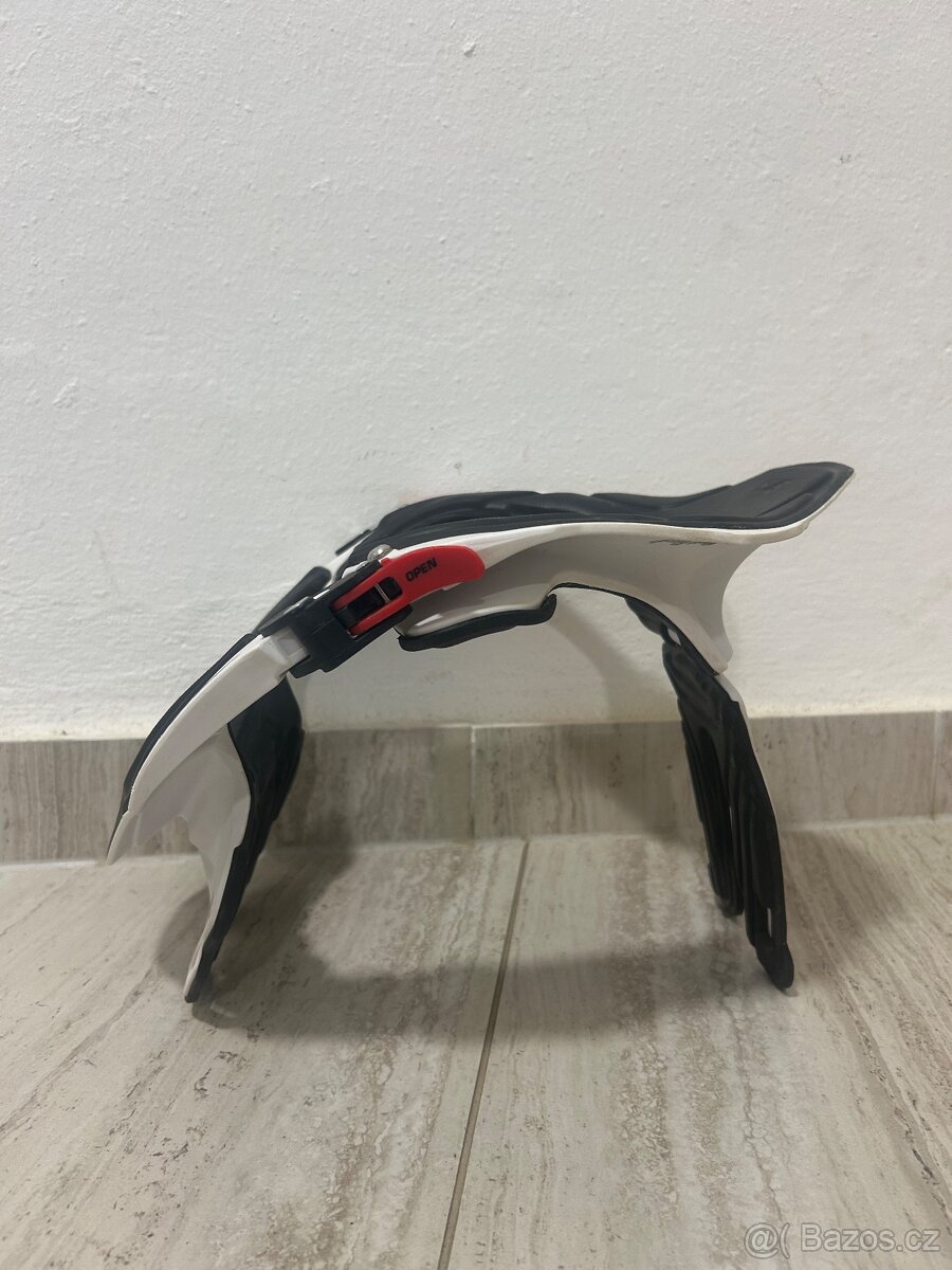 Krční chránič Leatt 4.5 - 5