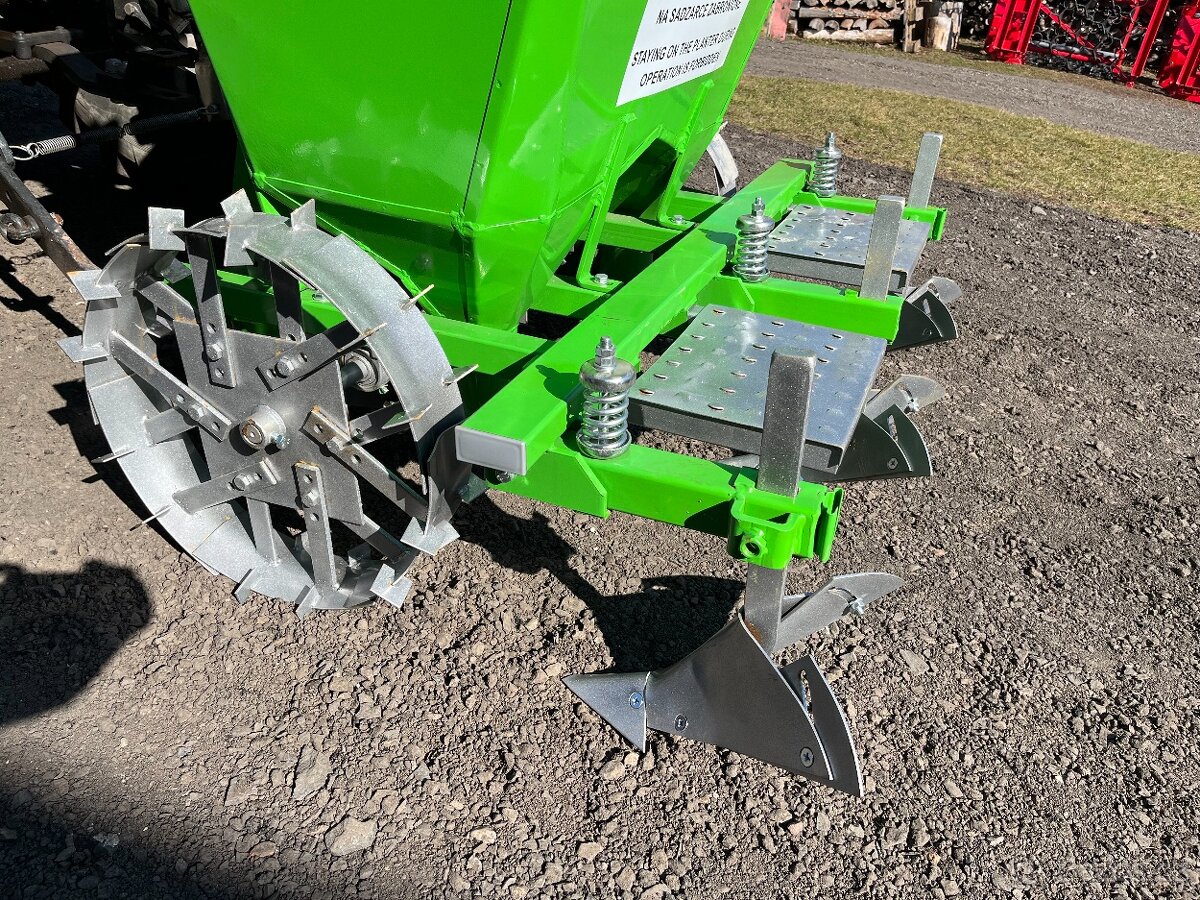 sazeč brambor 2 řádky - 5