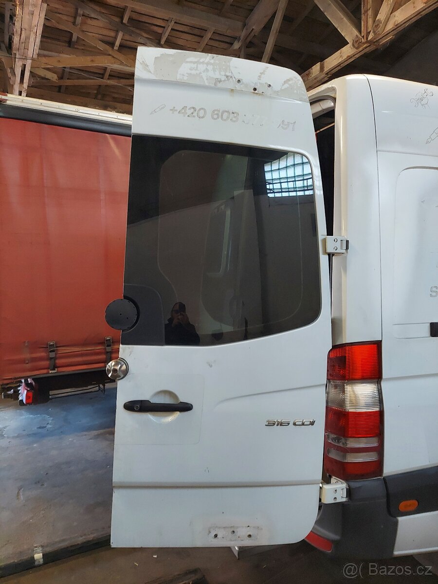 Mercedes-Benz Sprinter 906 - 5