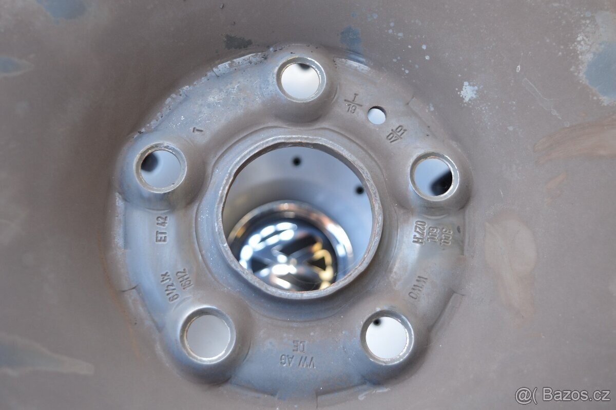 celoroční sada 5x112 , obuto GoodYear 205/55/16 - 5