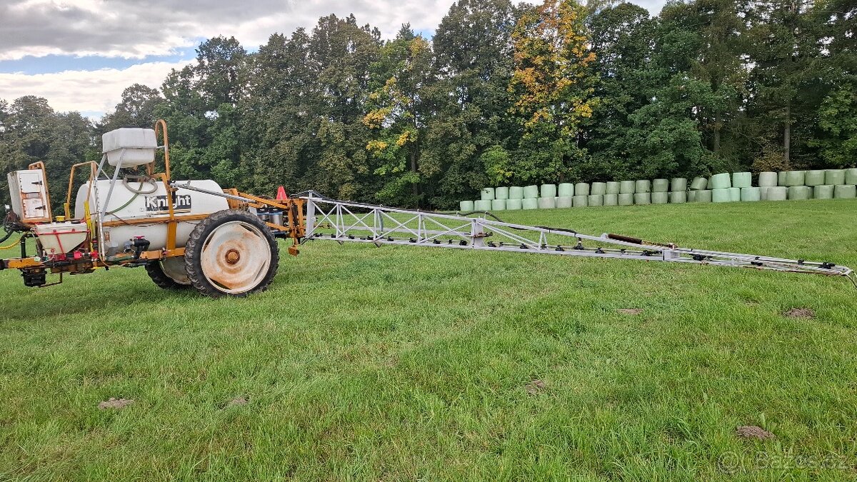 Postřikovač Knight 2000l 18m tažený - 5