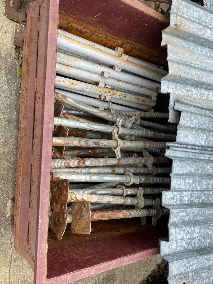 Rámové lešení 388,8m2 - 5