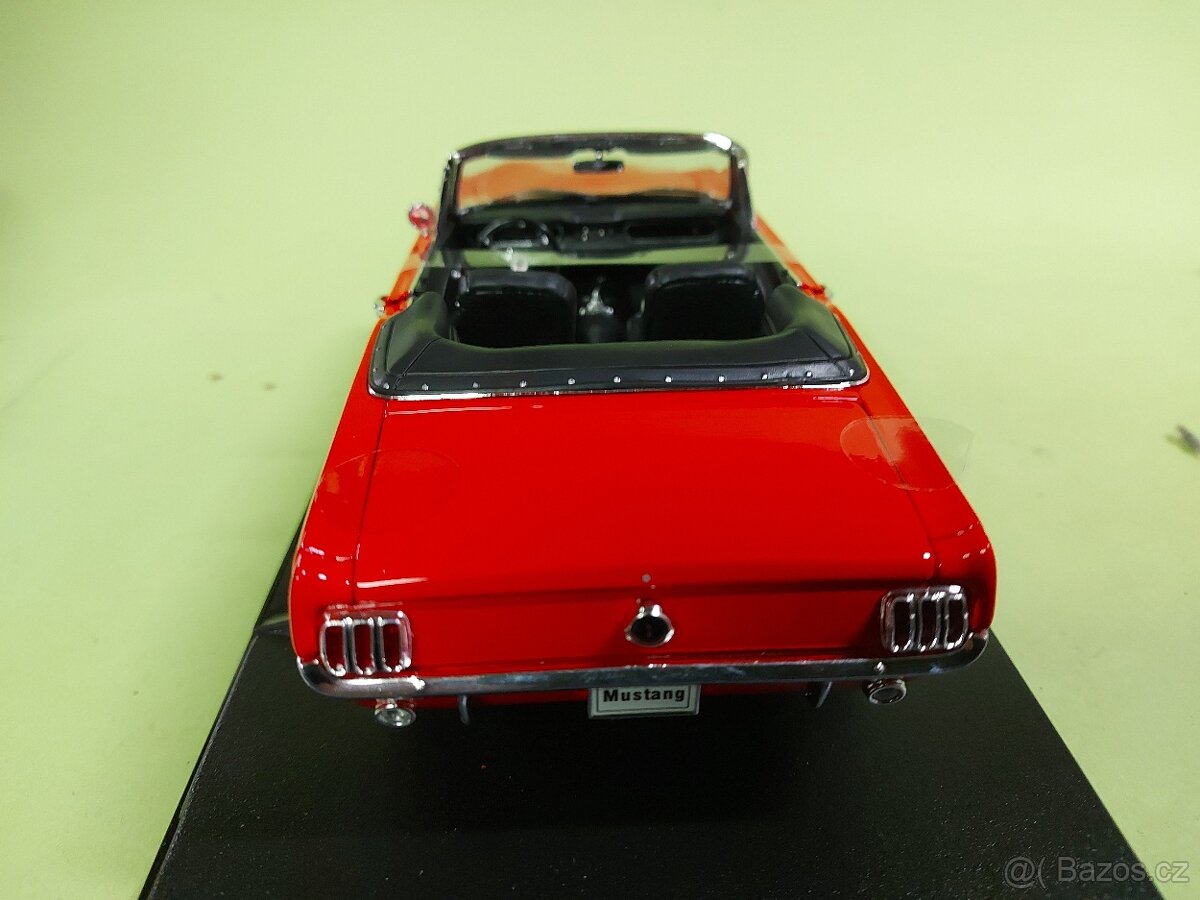 1:18 Ford Mustang Convertible 1964, Welly - 5