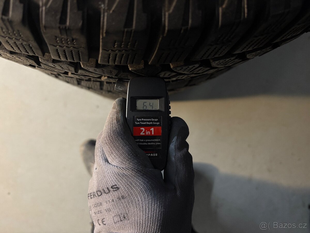 Zimní pneu Bridgestone + Continental 235/65R16C - 5