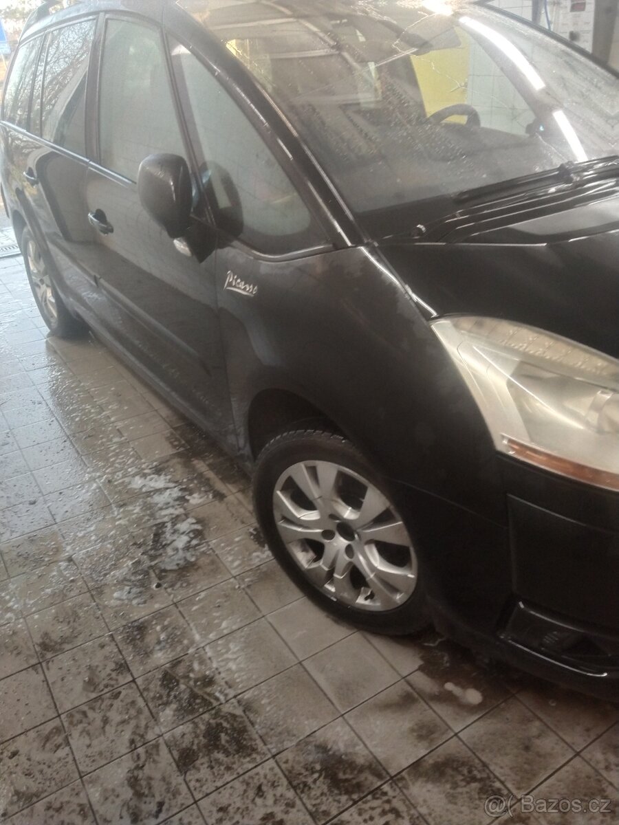 Prodám Citroen C4 grand Picasso - 5