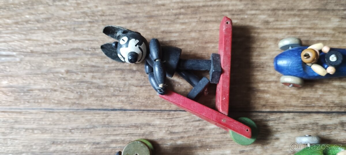 Dřevěné figurky a autíčka - 5