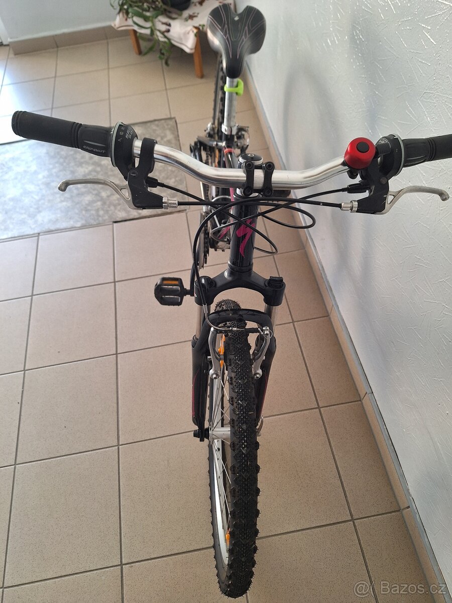 Prodám dětské horské kolo specialized 24" - 5